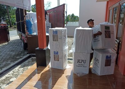 DISTRIBUSI LOGISTIK JELANG PEMILU 2024