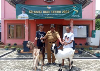 TINGKATKAN KETAHANAN PANGAN & PEREKONOMIAN MASYARAKAT, PEMDES  LUNCURKAN PROGRAM BUDIDAYA TERNAK KAMBING